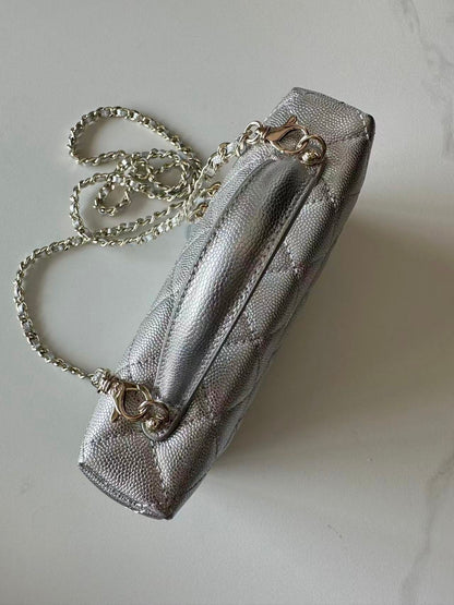 Chanel Caviar Quilted Top Handle Slim Vanity With Chain Black