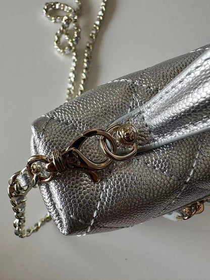 Chanel Caviar Quilted Top Handle Slim Vanity With Chain Black